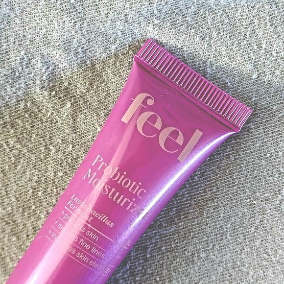 Feel Beauty Probiotic Moisturizer, .5oz travel size, new, unopened - Picture 3 of 11
